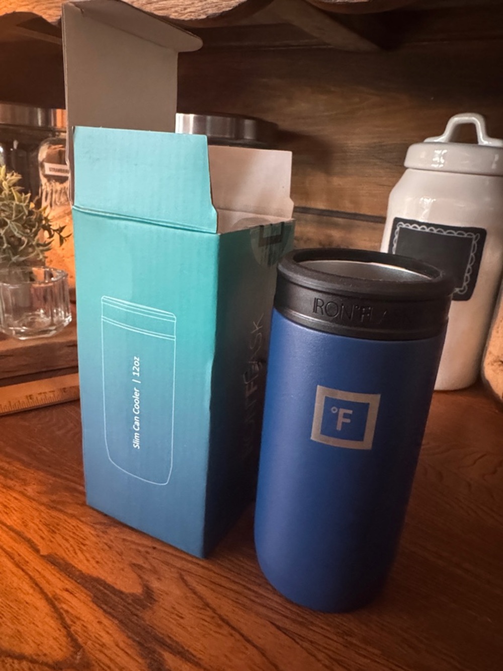 🆕 Iron Flask Blue Insulated Slim Can Cooler 13 oz